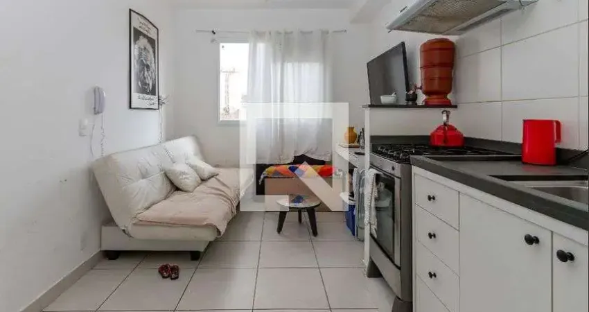 Apartamento para Aluguel - Jardim Sao Luis, 2 Quartos,  32 m² - São Paulo