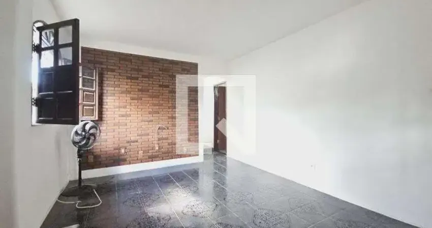Casa para Aluguel - Jd. das Margaridas, 2 Quartos,  150 m² - Salvador