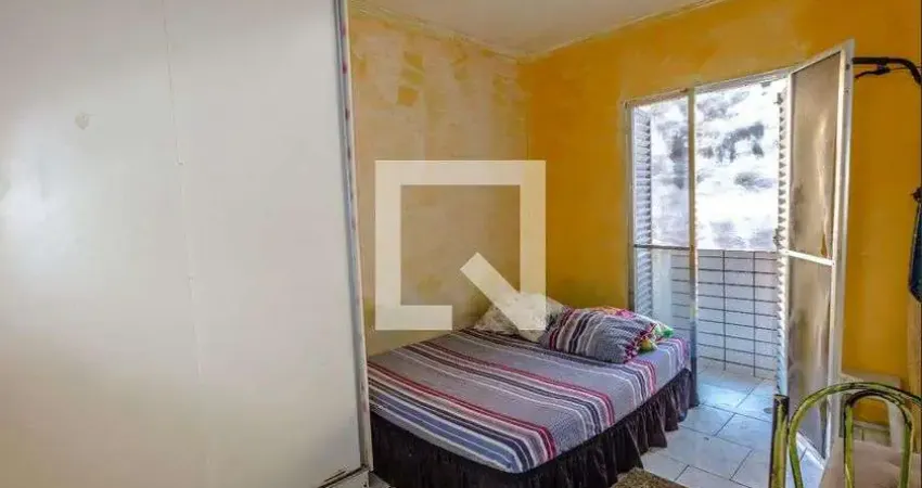 Kitnet / Stúdio para Aluguel - Guilhermina, 1 Quarto,  30 m² - Praia Grande