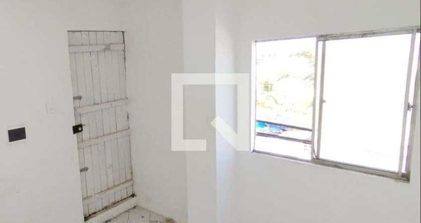 Kitnet / Stúdio para Aluguel - Pituaçu, 1 Quarto,  39 m² - Salvador