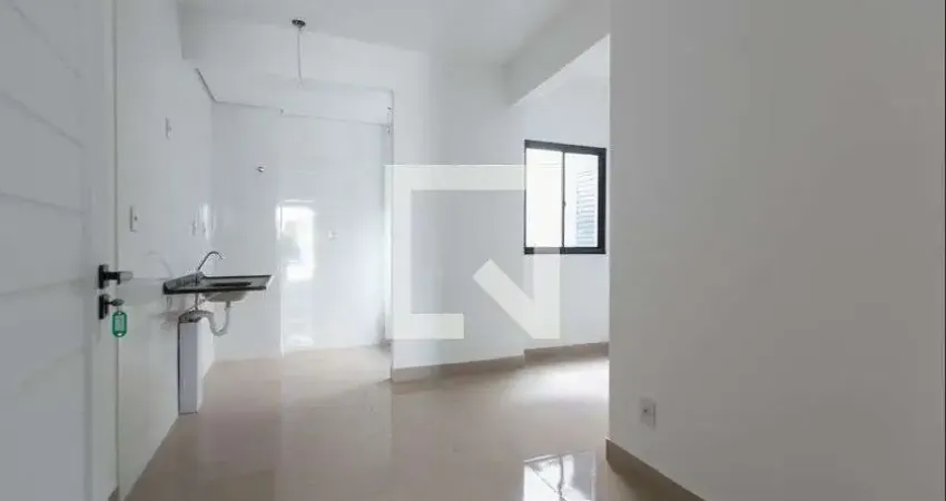 Casa / Sobrado em Condomínio para Aluguel - Itaquera, 2 Quartos,  33 m² - São Paulo