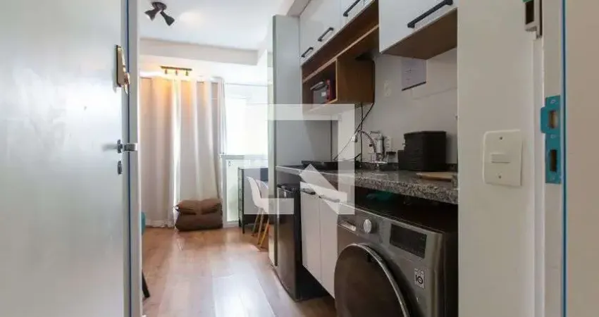 Kitnet / Stúdio para Aluguel - Itaquera, 1 Quarto,  15 m² - São Paulo