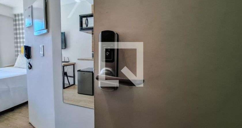 Kitnet / Stúdio para Aluguel - Liberdade, 1 Quarto,  22 m² - São Paulo
