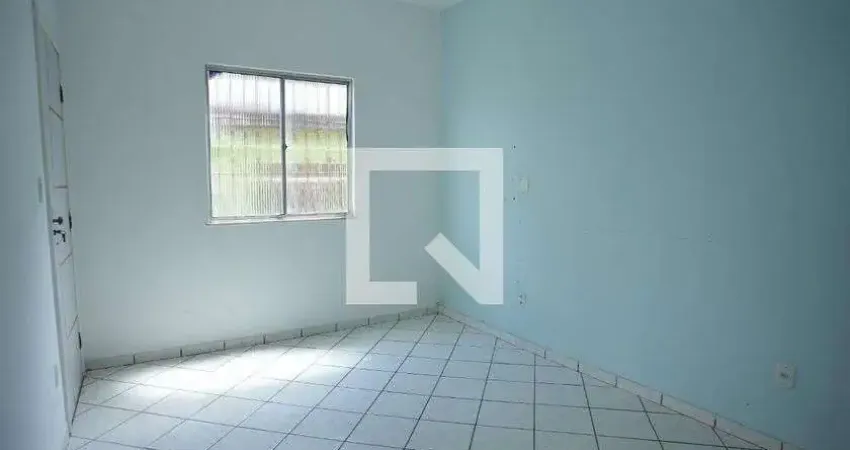 Casa para Aluguel - Sao Cristovao, 2 Quartos,  200 m² - Salvador
