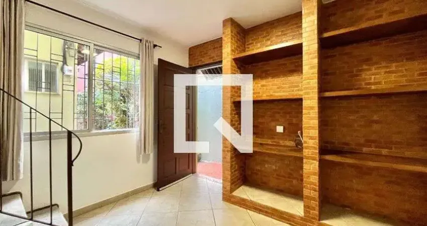Casa para Aluguel - Vila Mascote, 2 Quartos,  70 m² - São Paulo