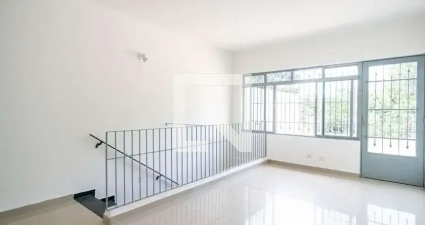 Casa para Aluguel - Jardim Vivann, 3 Quartos,  200 m² - São Paulo