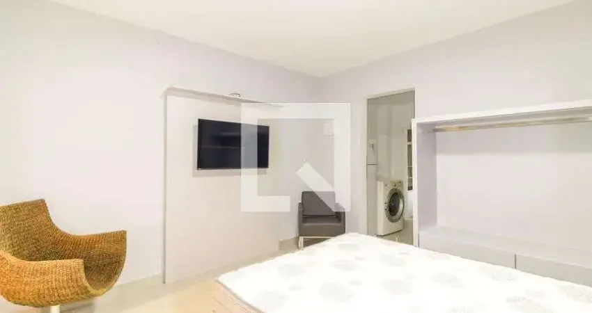 Casa para Aluguel - Tatuapé, 1 Quarto,  35 m² - São Paulo