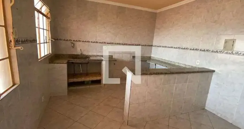 Casa para Aluguel - Copacabana, 2 Quartos,  100 m² - Belo Horizonte
