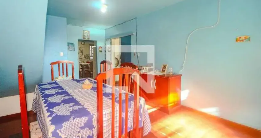 Casa para Aluguel - Vila Jardim, 3 Quartos,  170 m² - Porto Alegre