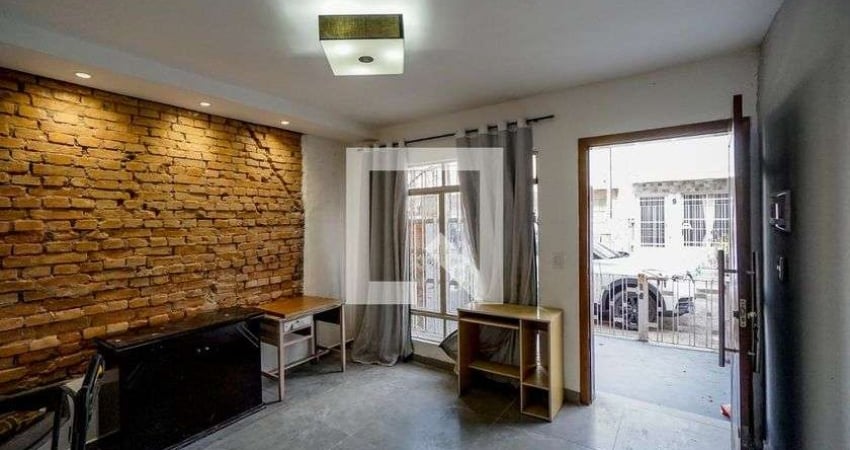 Casa para Aluguel - Tatuapé, 2 Quartos,  90 m² - São Paulo
