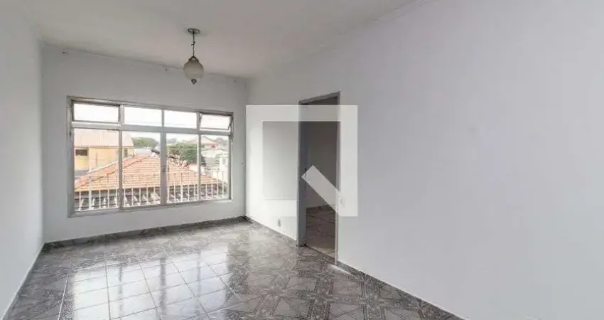 Casa para Aluguel - Vila Rosaria, 2 Quartos,  150 m² - São Paulo