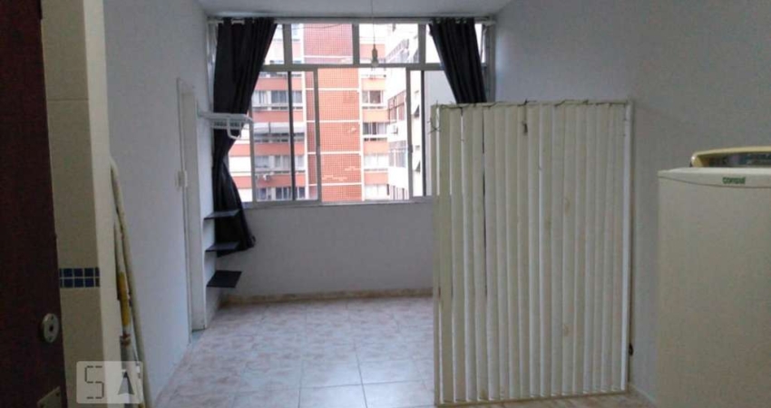 Kitnet / Stúdio para Aluguel - Laranjeiras, 1 Quarto,  28 m² - Rio de Janeiro