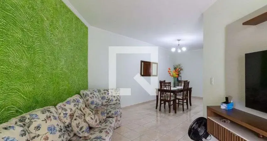 Casa para Aluguel - Vila Tupi, 2 Quartos,  101 m² - Praia Grande