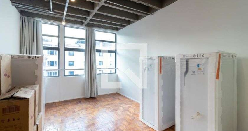 Kitnet / Stúdio para Aluguel - Centro, 1 Quarto,  27 m² - São Paulo