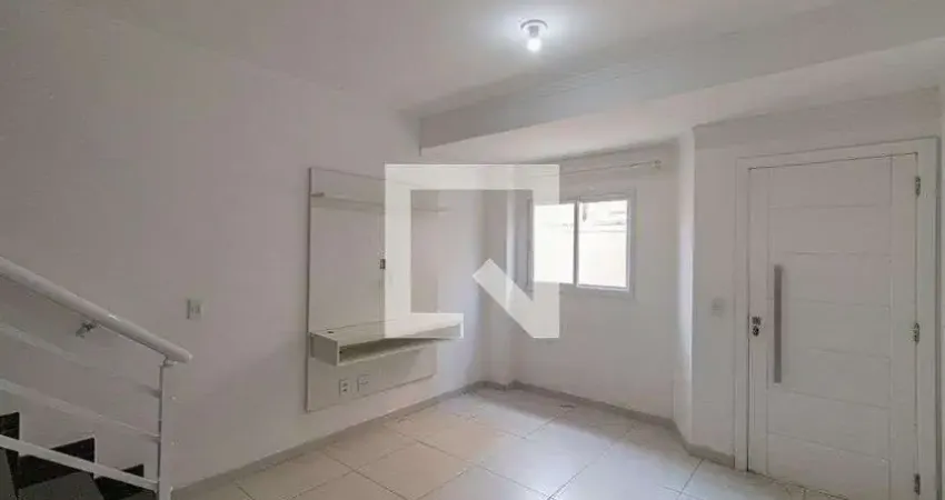 Casa / Sobrado em Condomínio para Aluguel - Itaquera, 2 Quartos,  84 m² - São Paulo