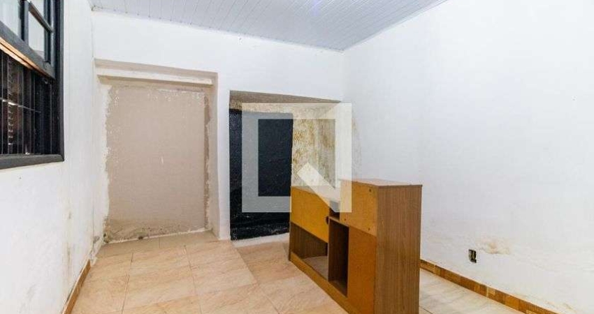 Casa para Aluguel - Jardim Miriam, 1 Quarto,  300 m² - São Paulo