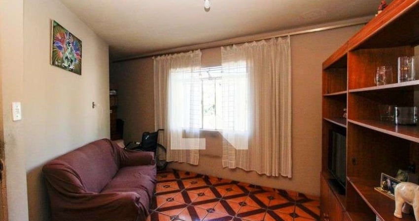 Casa para Aluguel - Bom Jesus, 3 Quartos,  174 m² - Belo Horizonte