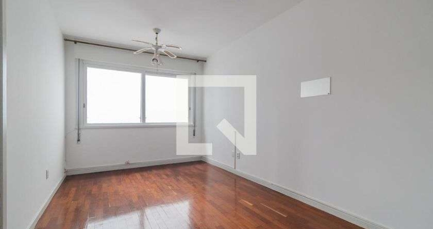 Apartamento para Aluguel - Menino Deus, 3 Quartos,  83 m² - Porto Alegre