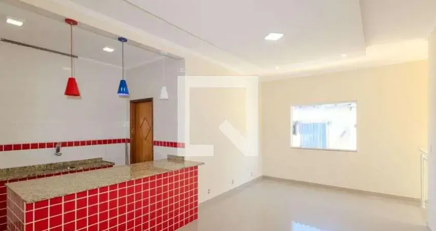 Casa para Aluguel - Campo Grande, 3 Quartos,  180 m² - Rio de Janeiro