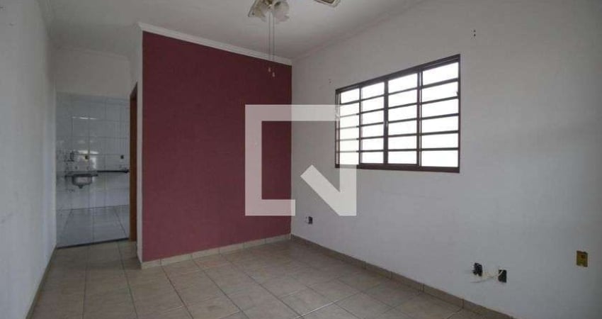 Casa para Aluguel - Vila Pinheiros, 2 Quartos,  199 m² - Sorocaba