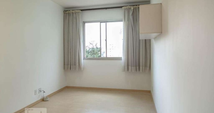 Apartamento para Aluguel - Panamby, 3 Quartos,  70 m² - São Paulo