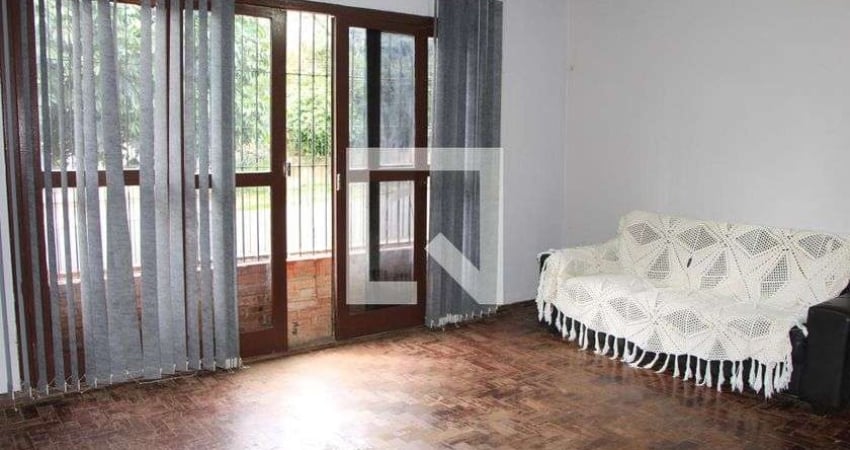 Casa para Aluguel - Jardim Carvalho, 3 Quartos,  175 m² - Porto Alegre