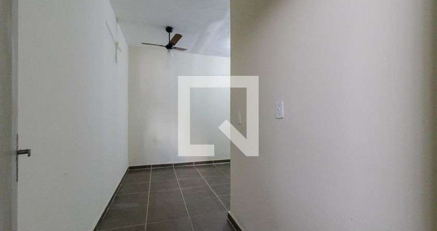Casa para Aluguel - Bosque da Saúde, 2 Quartos,  80 m² - São Paulo