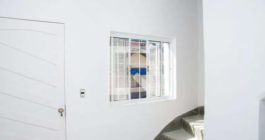 Casa para Aluguel - Água Branca, 2 Quartos,  81 m² - São Paulo