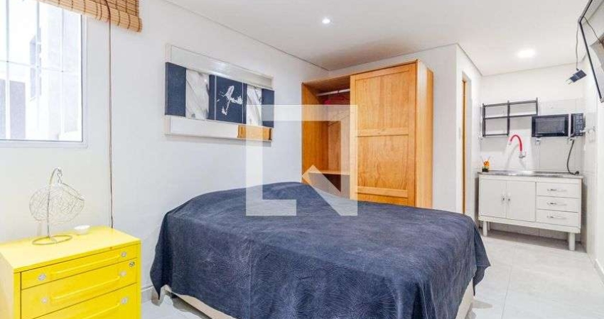 Casa para Aluguel - Pinheiros, 1 Quarto,  40 m² - São Paulo