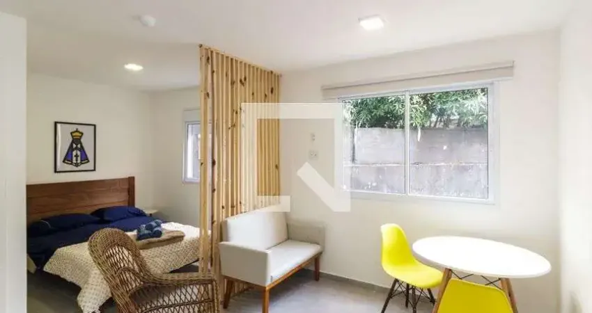 Kitnet / Stúdio para Aluguel - Santa Cecília, 1 Quarto,  26 m² - São Paulo