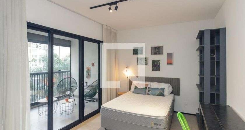 Kitnet / Stúdio para Aluguel - Santa Cecília, 1 Quarto,  33 m² - São Paulo