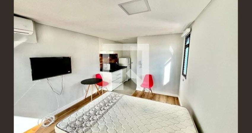 Kitnet / Stúdio para Aluguel - Água Fria, 1 Quarto,  25 m² - São Paulo