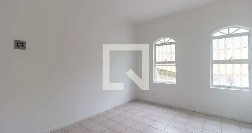 Casa para Aluguel - Jardim Éster Yolanda, 1 Quarto,  25 m² - São Paulo