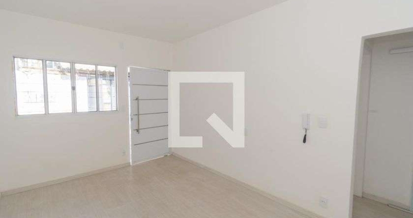 Casa para Aluguel - Araguaia, 3 Quartos,  240 m² - Belo Horizonte