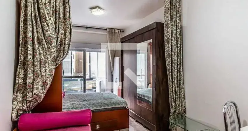 Kitnet / Stúdio para Aluguel - Santa Cecília, 1 Quarto,  46 m² - São Paulo