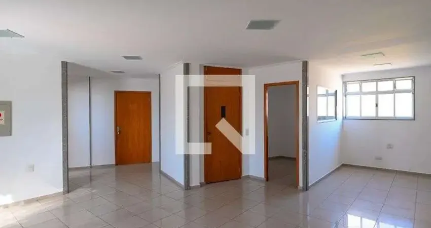 Casa para Aluguel - Sacomã, 3 Quartos,  170 m² - São Paulo
