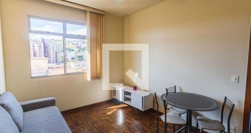 Apartamento para Aluguel - Santa Efigênia, 3 Quartos,  75 m² - Belo Horizonte