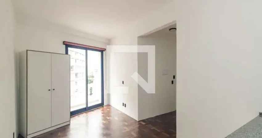 Kitnet / Stúdio para Aluguel - Santa Cecília, 1 Quarto,  32 m² - São Paulo