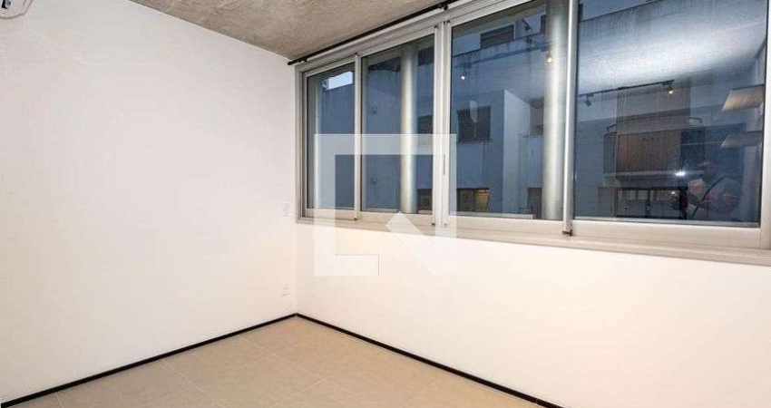 Kitnet / Stúdio para Aluguel - Consolação, 1 Quarto,  17 m² - São Paulo