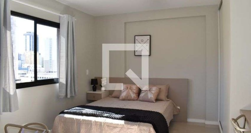 Kitnet / Stúdio para Aluguel - Centro, 1 Quarto,  22 m² - Curitiba