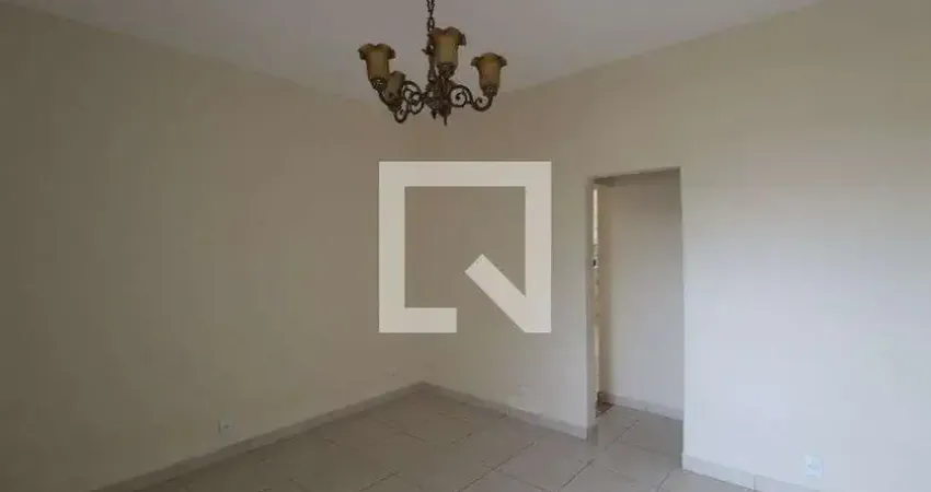 Casa para Aluguel - Glória, 3 Quartos,  70 m² - Belo Horizonte