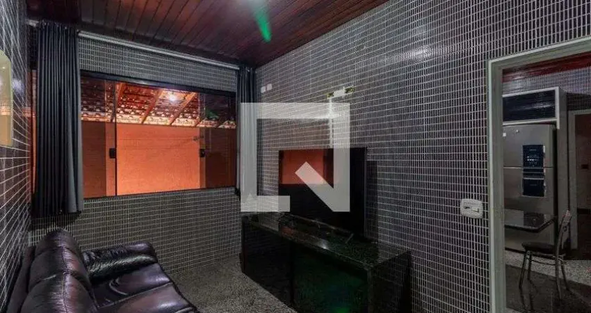 Casa para Aluguel - Ermelino Matarazzo, 4 Quartos,  400 m² - São Paulo