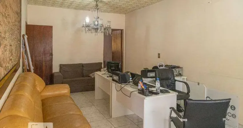 Casa para Aluguel - Vila Dalila, 2 Quartos,  280 m² - São Paulo