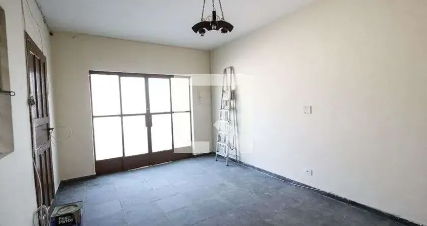 Casa para Aluguel - Vila Zulmiran, 2 Quartos,  160 m² - São Paulo