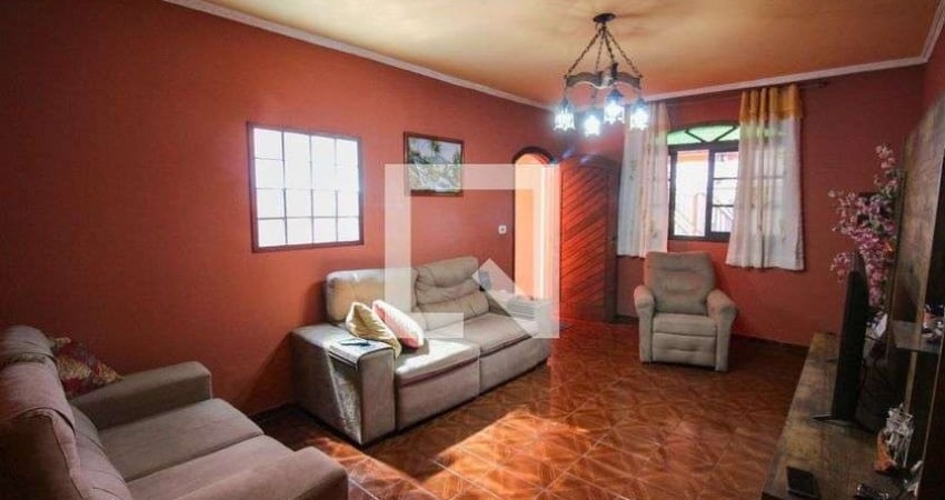 Casa para Aluguel - Vila Jacuí, 3 Quartos,  240 m² - São Paulo
