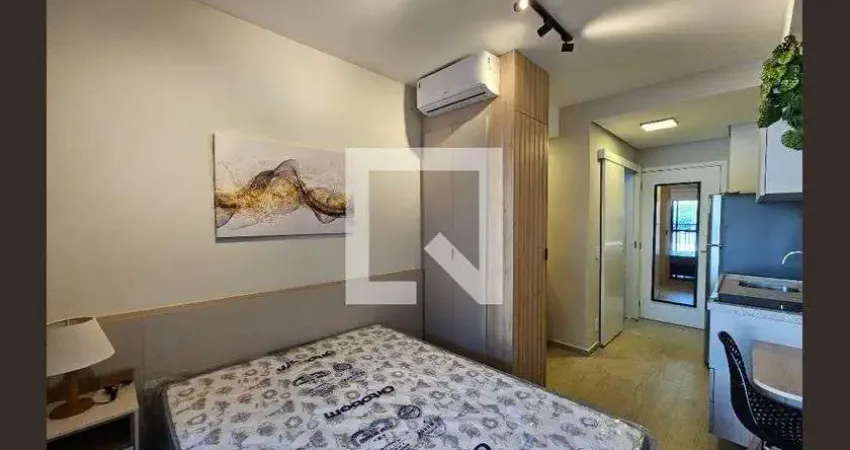 Kitnet / Stúdio para Aluguel - Liberdade, 1 Quarto,  20 m² - São Paulo