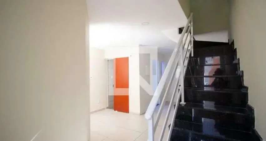 Casa para Aluguel - Vargem Pequena, 2 Quartos,  100 m² - Rio de Janeiro