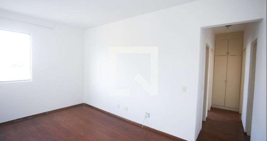 Apartamento para Aluguel - Coração de Jesus, 3 Quartos,  70 m² - Belo Horizonte