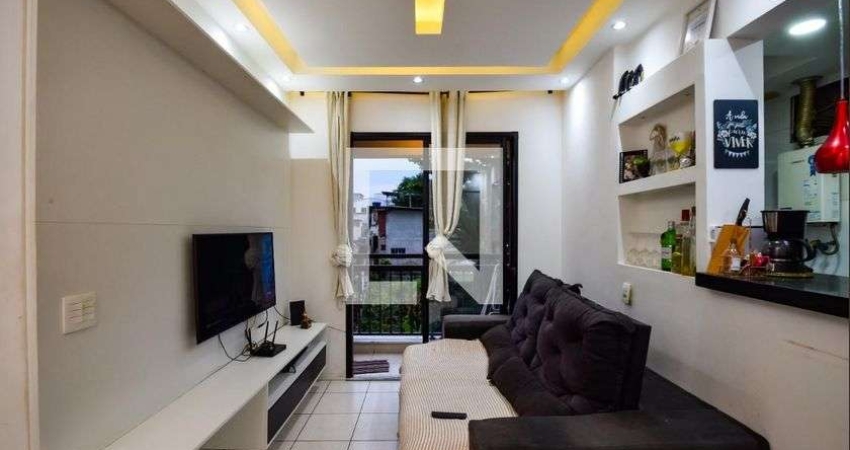 Apartamento para Aluguel - Del Castilho, 2 Quartos,  56 m² - Rio de Janeiro