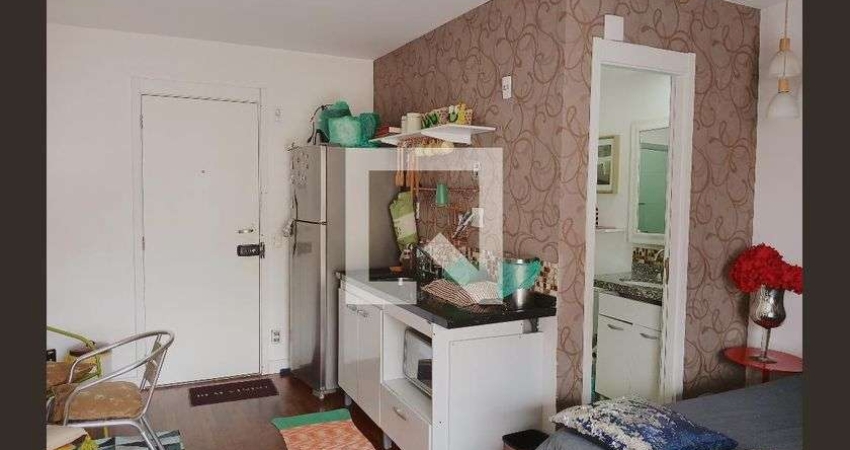 Kitnet / Stúdio para Aluguel - Santa Cecília, 1 Quarto,  36 m² - São Paulo